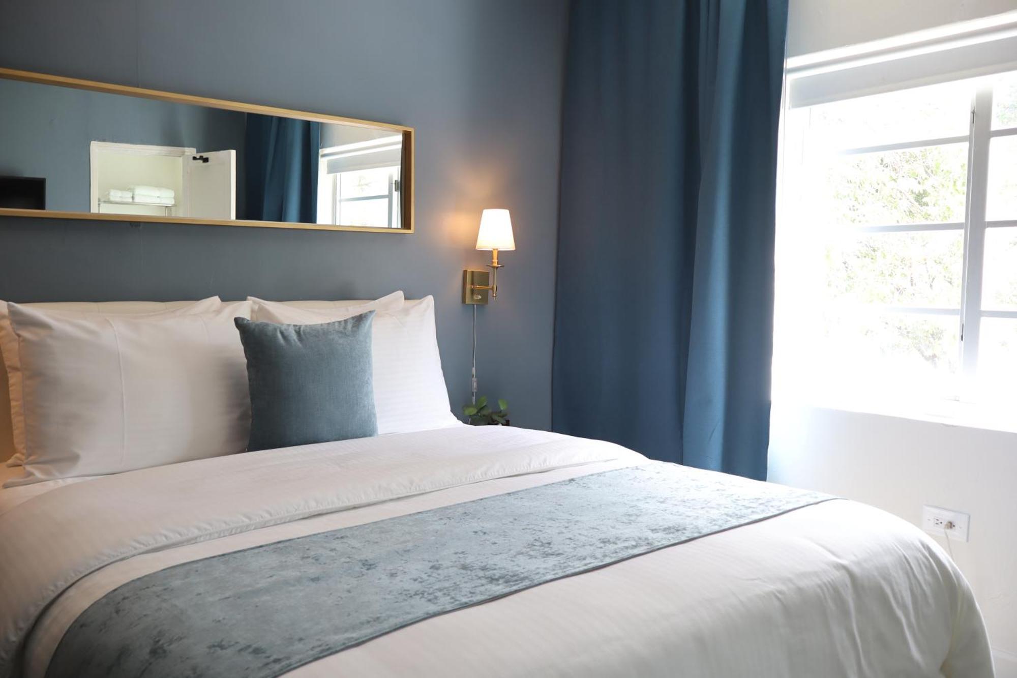 Tb Hotel Downtown Маямі Екстер'єр фото